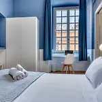 Izzhome Corso76 3* קליארי