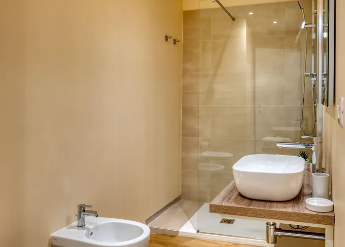 Izzhome Corso76 4* Cagliari