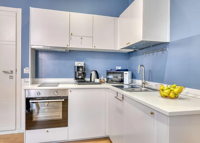 Izzhome Corso76 4* Cagliari