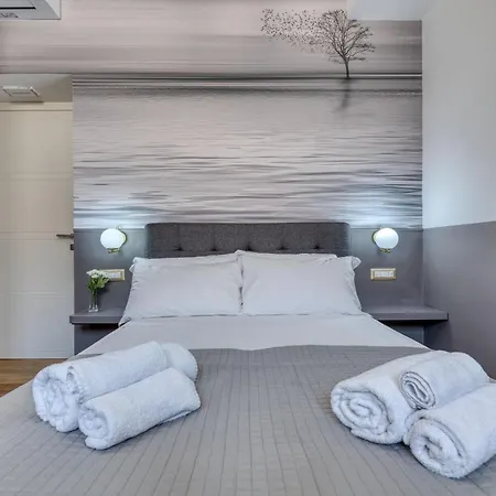 Izzhome Corso76 4* קליארי