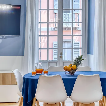 Izzhome Corso76 بيت ضيافة