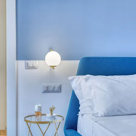 Izzhome Corso76 Pensión