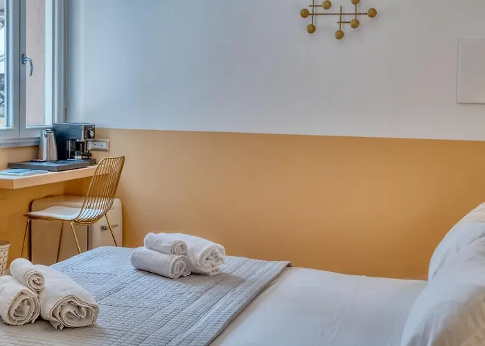 Guest house Izzhome Corso76 4*